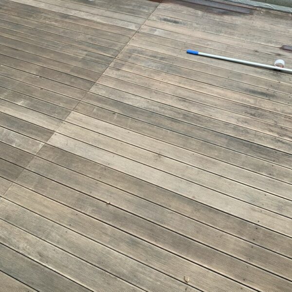 Udržba a renovace dřevené podlahy